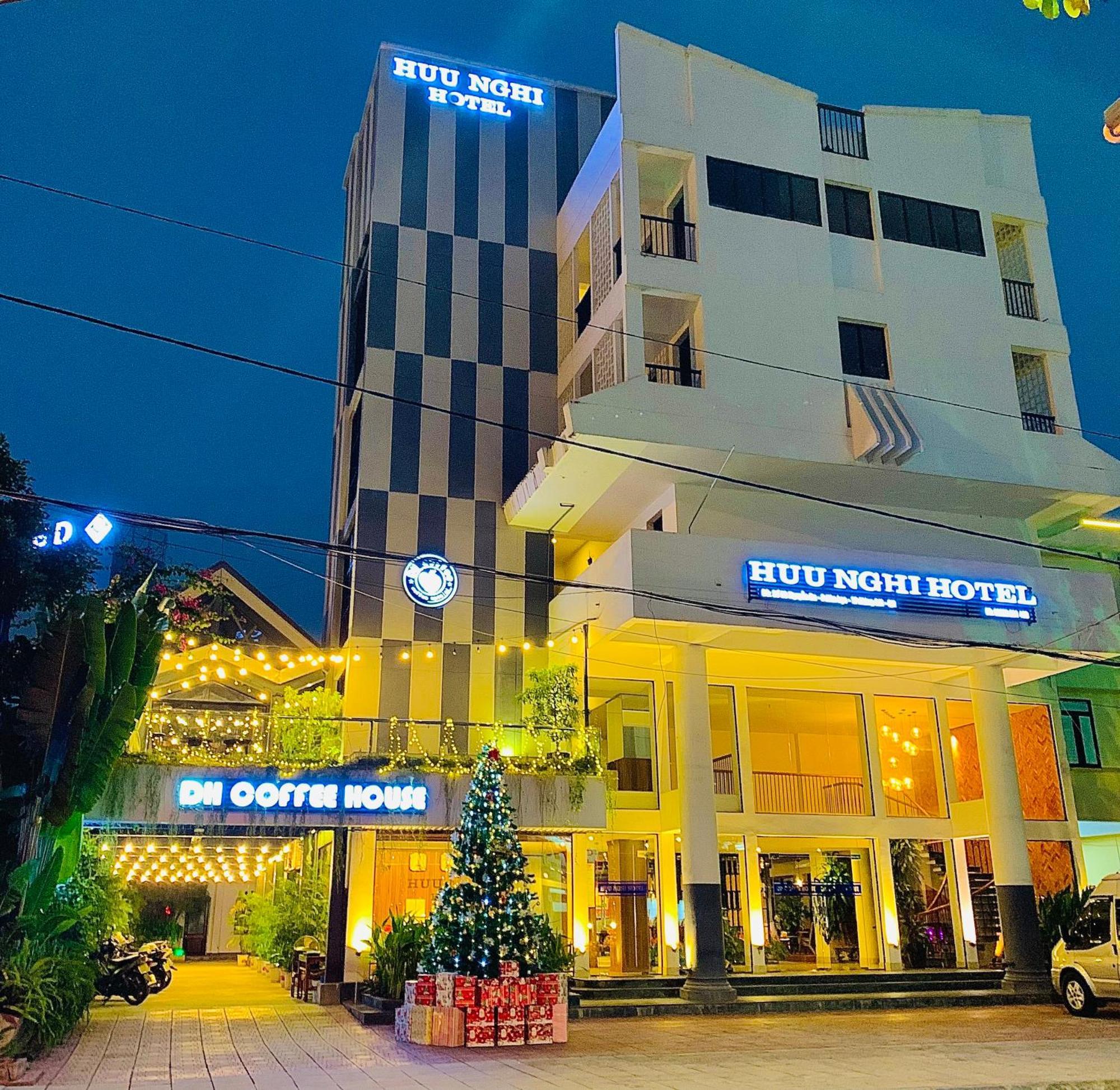 Khach San Huu Nghi Hotel Mong Cai Exterior photo